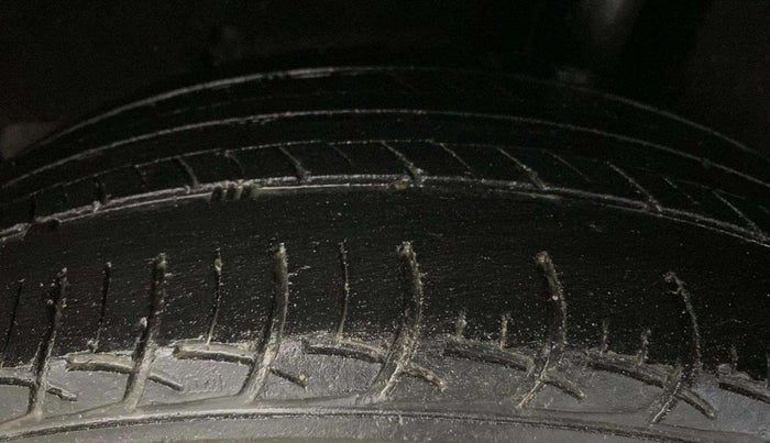 2019 Maruti Baleno DELTA PETROL 1.2, Petrol, Manual, 73,078 km, Left Rear Tyre Tread