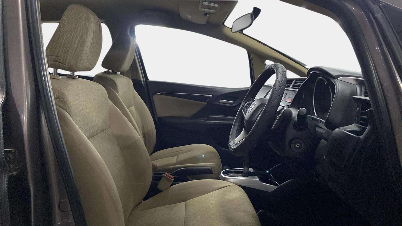 2015 Honda Jazz 1.2L I-VTEC V AT, Petrol, Automatic, 62,549 km, Right Side Front Door Cabin
