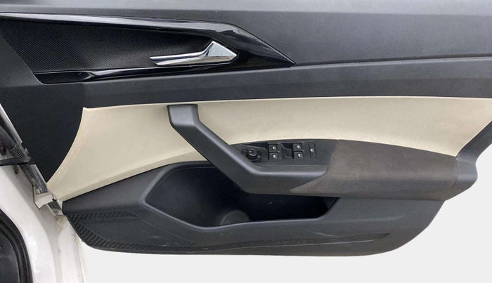 2022 Skoda SLAVIA AMBITION 1.0L TSI MT, Petrol, Manual, 28,776 km, Driver Side Door Panels Control