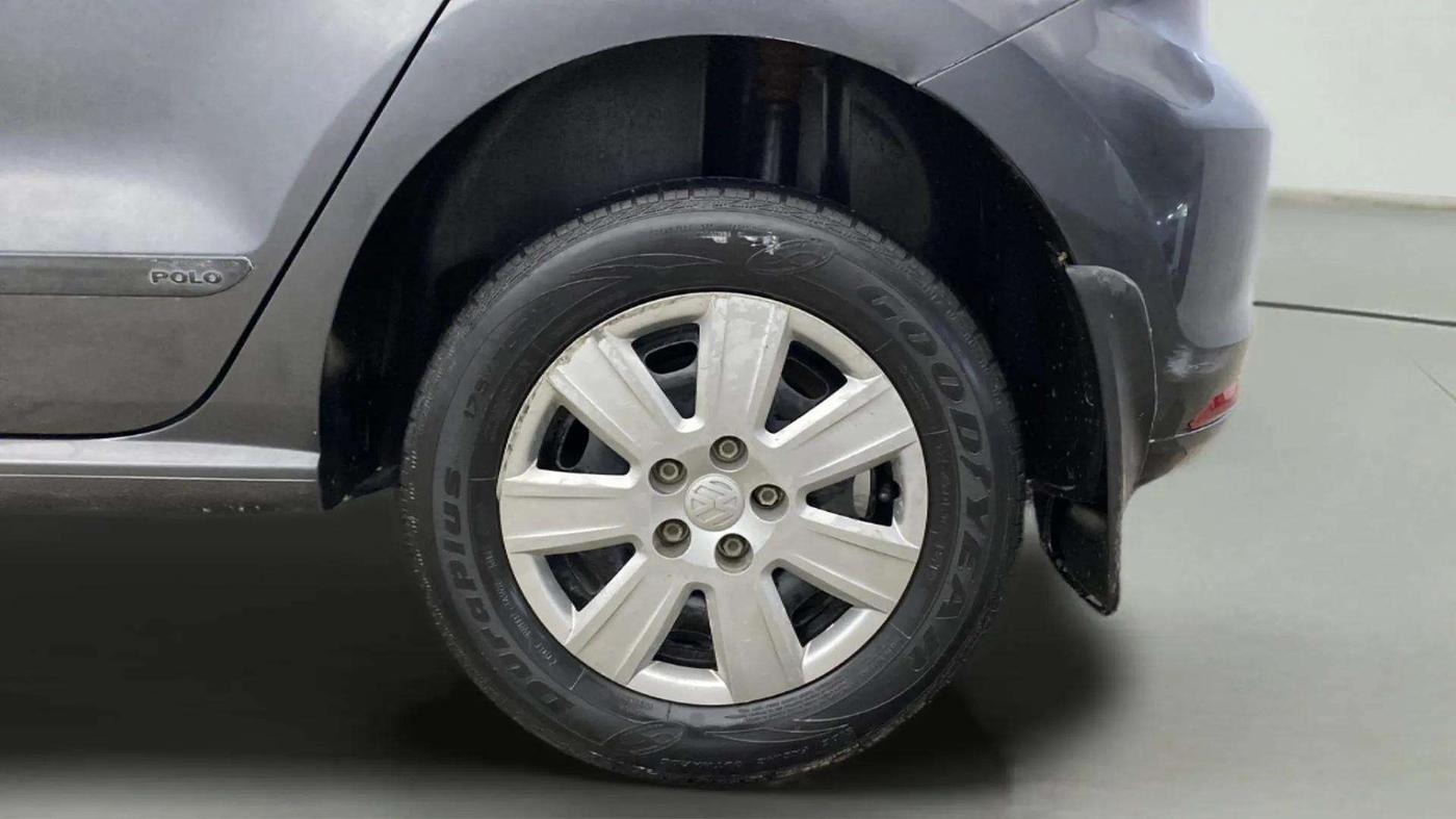 2015 Volkswagen Polo TRENDLINE 1.2L PETROL, Petrol, Manual, 82,437 km, Left Rear Wheel