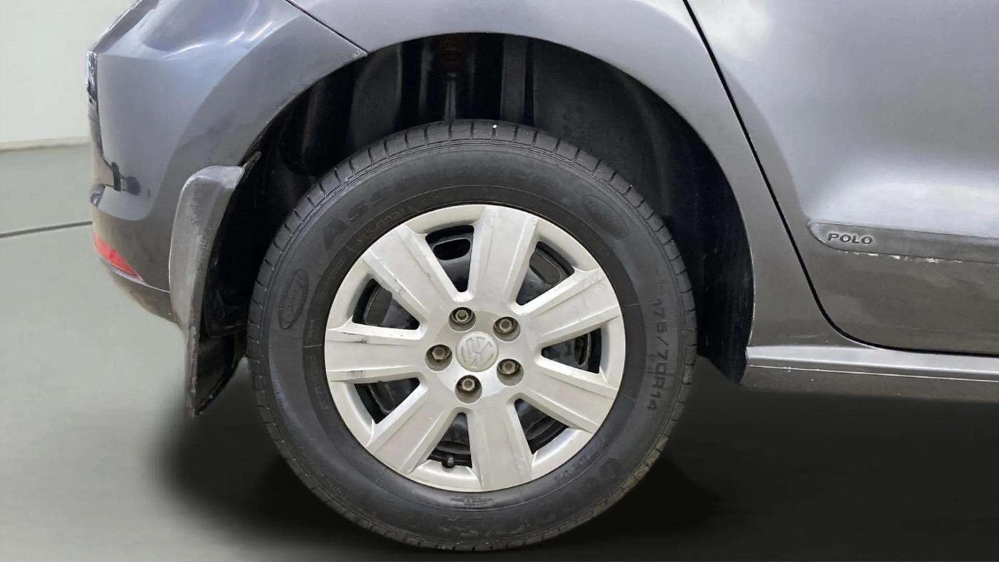 2015 Volkswagen Polo TRENDLINE 1.2L PETROL, Petrol, Manual, 82,437 km, Right Rear Wheel