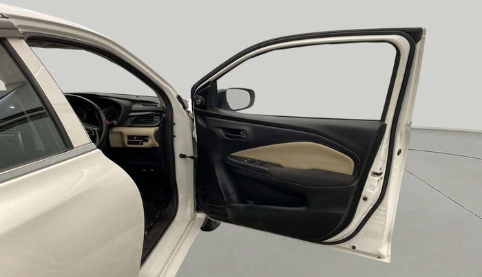 2023 Toyota Glanza E, Petrol, Manual, 10,988 km, RHS Front Door