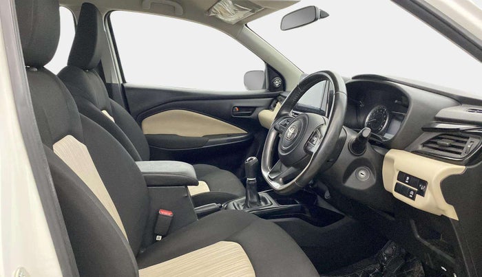 2023 Toyota Glanza E, Petrol, Manual, 10,988 km, Right Side Front Door Cabin