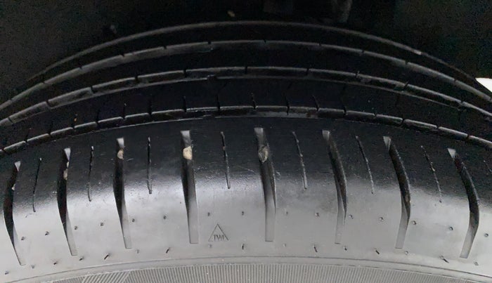 2021 Toyota Glanza G MT PETROL, Petrol, Manual, 16,238 km, Left Rear Tyre Tread