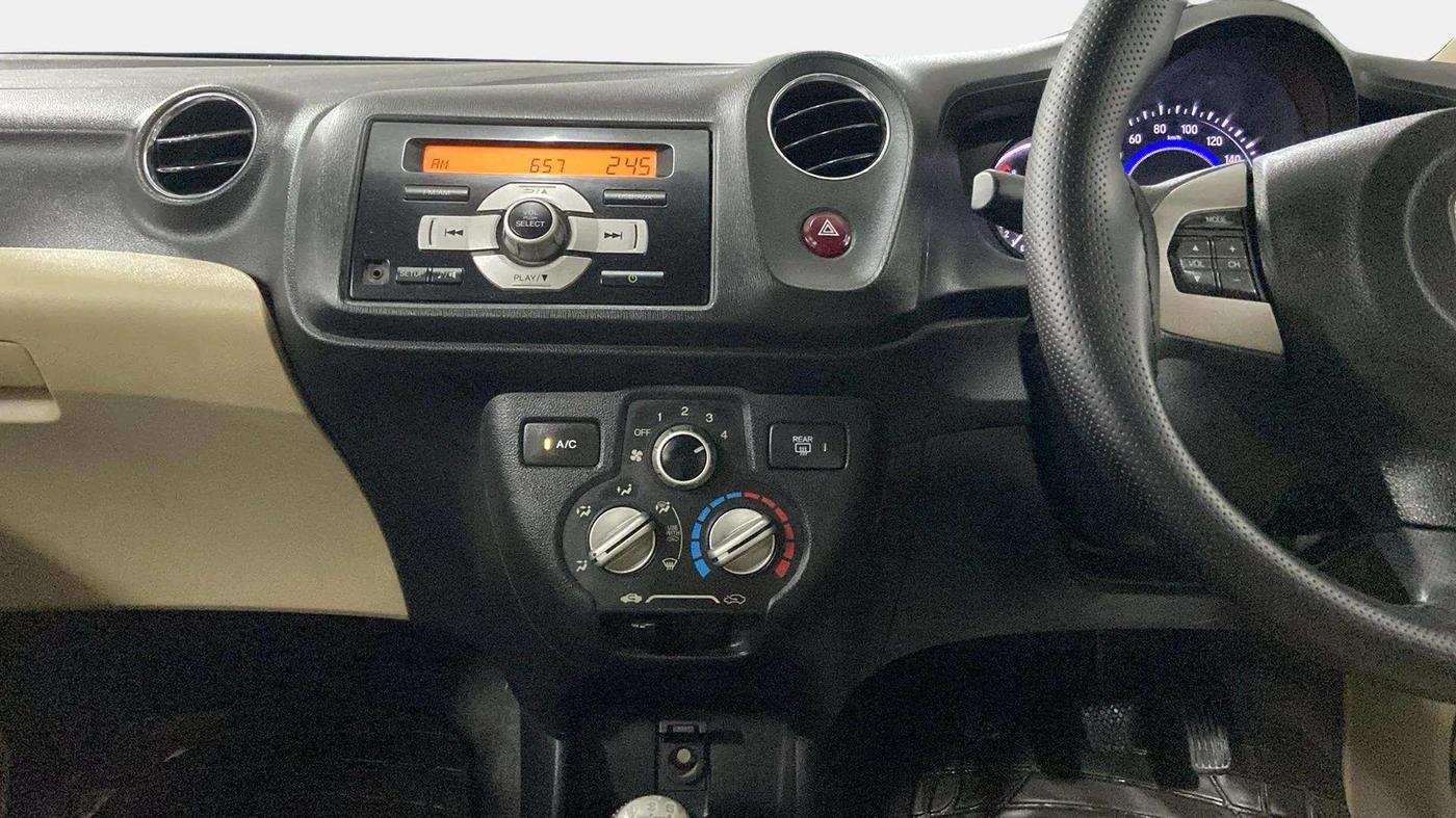 2015 Honda Brio S MT, Petrol, Manual, 25,389 km, Air Conditioner