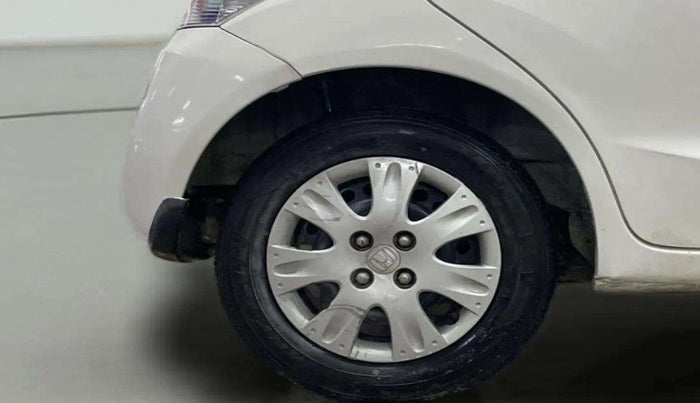 2015 Honda Brio S MT, Petrol, Manual, 25,389 km, Right Rear Wheel