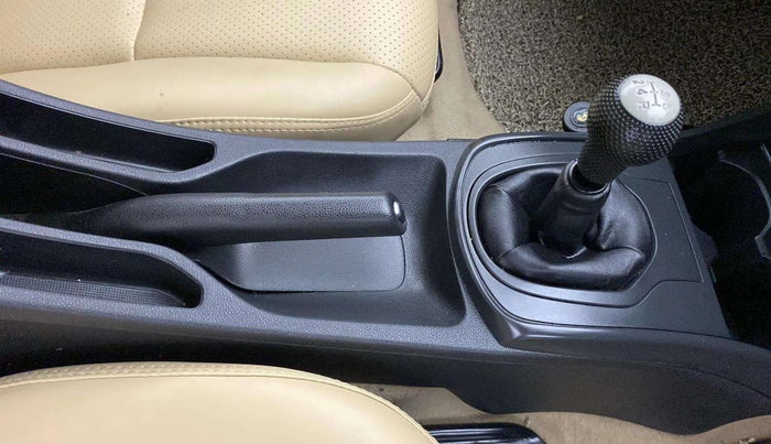 2019 Honda City 1.5L I-VTEC SV, Petrol, Manual, 50,449 km, Gear Lever