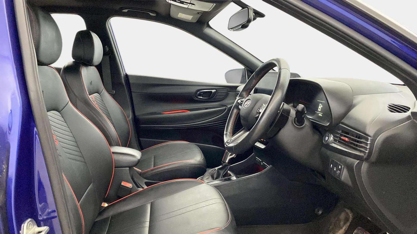 2022 Hyundai NEW I20 N LINE N8 1.0 TURBO GDI DCT DUAL TONE, Petrol, Automatic, 46,574 km, Right Side Front Door Cabin