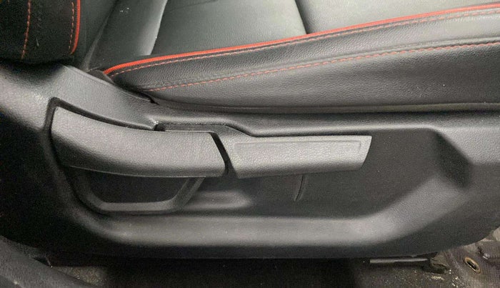 2022 Hyundai NEW I20 N LINE N8 1.0 TURBO GDI DCT DUAL TONE, Petrol, Automatic, 46,574 km, Driver Side Adjustment Panel