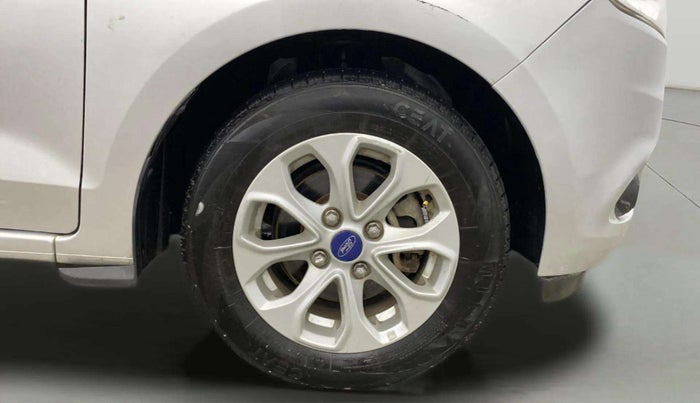2015 Ford Figo Aspire TITANIUM 1.5 PETROL AT, Petrol, Automatic, 30,833 km, Right Front Wheel