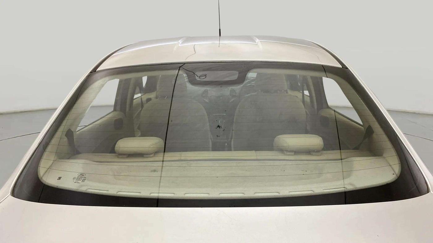 2015 Ford Figo Aspire TITANIUM 1.5 PETROL AT, Petrol, Automatic, 30,833 km, Rear Windshield