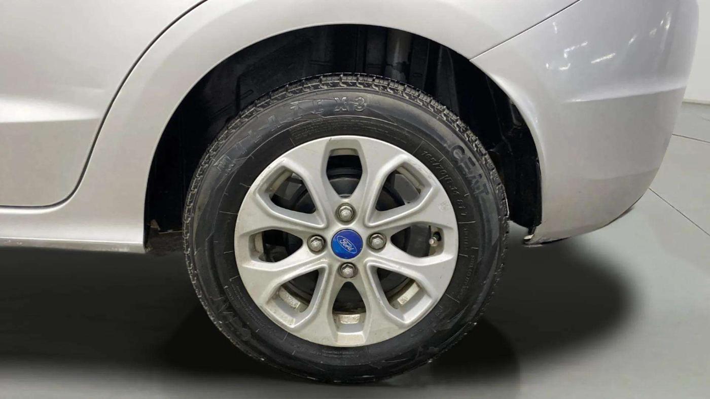 2015 Ford Figo Aspire TITANIUM 1.5 PETROL AT, Petrol, Automatic, 30,833 km, Left Rear Wheel