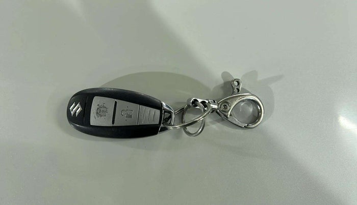 2020 Maruti Vitara Brezza VXI, Petrol, Manual, 46,146 km, Key Close Up