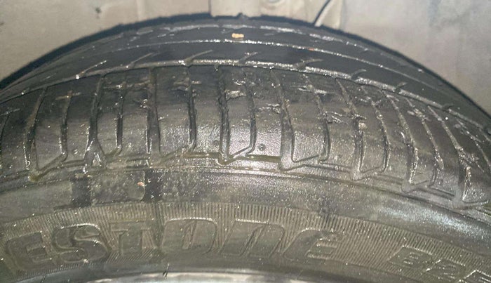 2022 Tata Tiago XZ PLUS PETROL, Petrol, Manual, 28,272 km, Right Front Tyre Tread