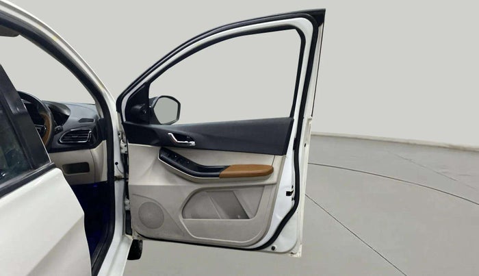2022 Tata Tiago XZ PLUS PETROL, Petrol, Manual, 28,272 km, RHS Front Door