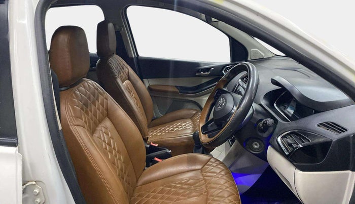2022 Tata Tiago XZ PLUS PETROL, Petrol, Manual, 28,272 km, Right Side Front Door Cabin