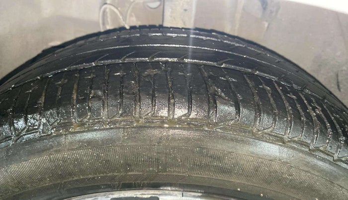 2022 Tata Tiago XZ PLUS PETROL, Petrol, Manual, 28,272 km, Left Front Tyre Tread