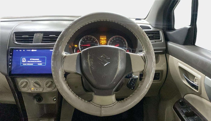 2013 Maruti Ertiga VXI CNG, CNG, Manual, 94,795 km, Steering Wheel Close Up