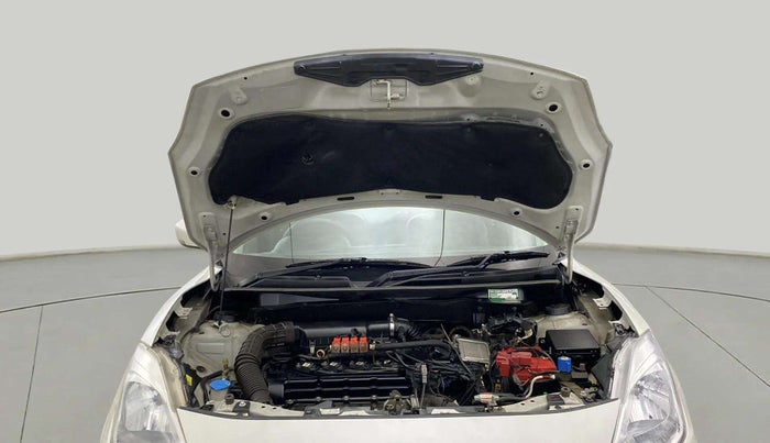 2018 Maruti Swift VXI, CNG, Manual, 66,425 km, Open Bonet