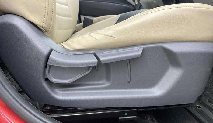 2020 Hyundai GRAND I10 NIOS SPORTZ AMT 1.2 KAPPA VTVT, Petrol, Automatic, 63,785 km, Driver Side Adjustment Panel