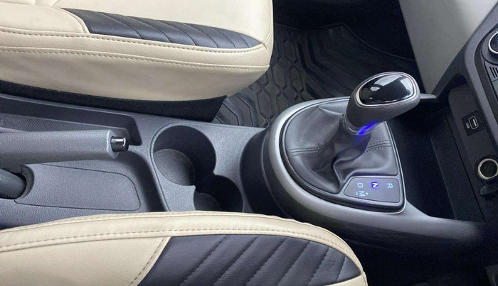 2020 Hyundai GRAND I10 NIOS SPORTZ AMT 1.2 KAPPA VTVT, Petrol, Automatic, 63,785 km, Gear Lever