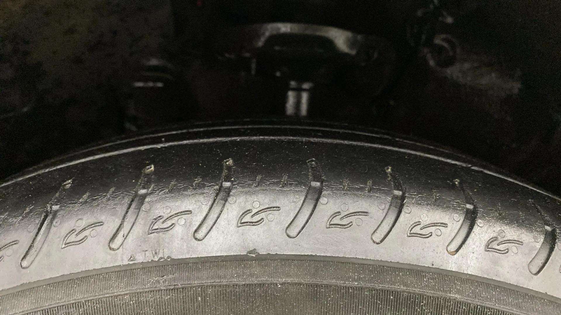 LHS-Front-Tyre-Tread-20