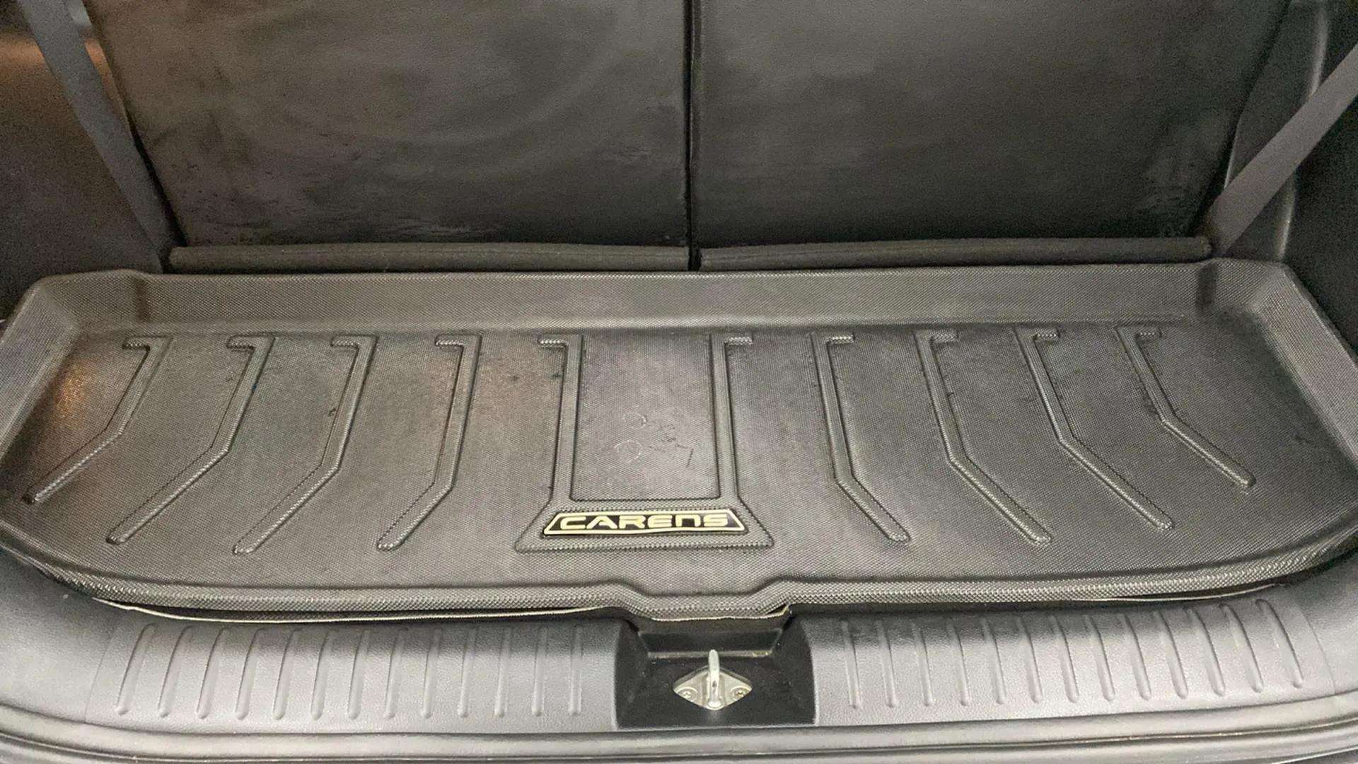 Boot-Zoomed-View-42