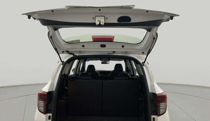 2022 KIA CARENS PRESTIGE PLUS 1.4 PETROL 7 STR, Petrol, Manual, 38,325 km, Boot Door Open