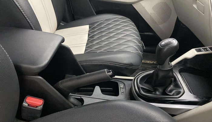 2022 KIA CARENS PRESTIGE PLUS 1.4 PETROL 7 STR, Petrol, Manual, 38,325 km, Gear Lever