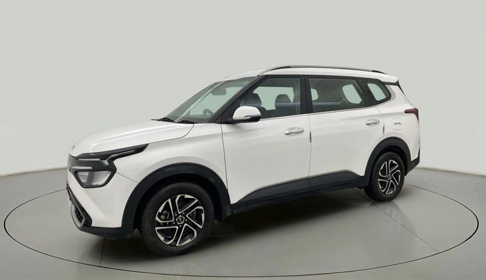 2022 KIA CARENS PRESTIGE PLUS 1.4 PETROL 7 STR, Petrol, Manual, 38,325 km, Left Front Diagonal