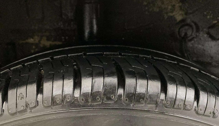 2018 Maruti Celerio ZXI AMT (O), Petrol, Automatic, 48,957 km, Right Rear Tyre Tread