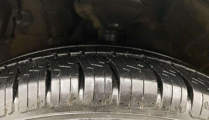 2018 Maruti Celerio ZXI AMT (O), Petrol, Automatic, 48,957 km, Left Front Tyre Tread