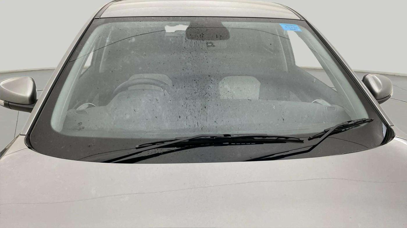 2022 MG ASTOR STYLE 1.5 MT, Petrol, Manual, 13,201 km, Front Windshield