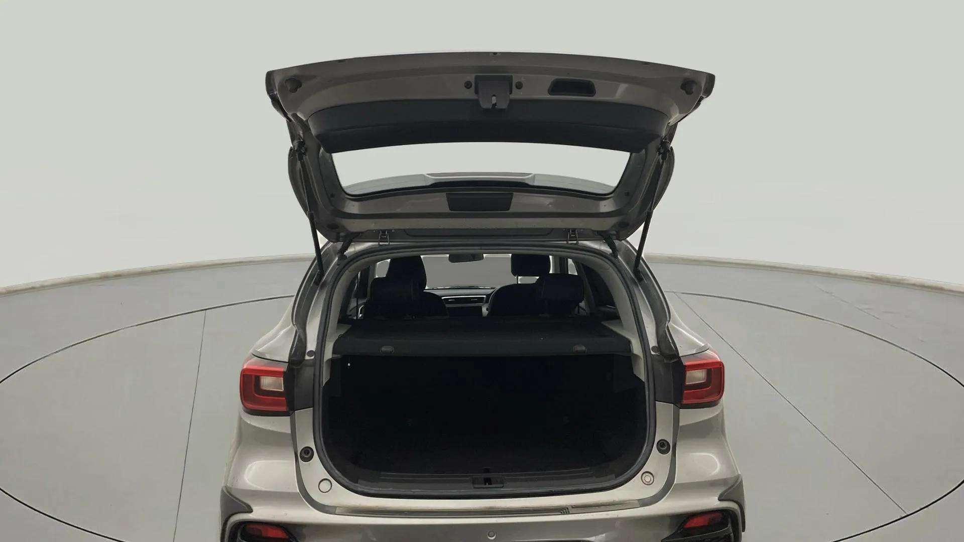 Boot-Open-Top-Half-View-43