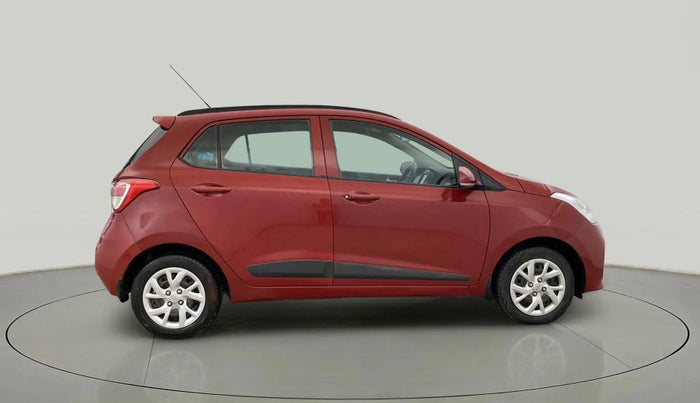 2018 Hyundai Grand i10 SPORTZ 1.2 KAPPA VTVT, Petrol, Manual, 51,484 km, Right Side View