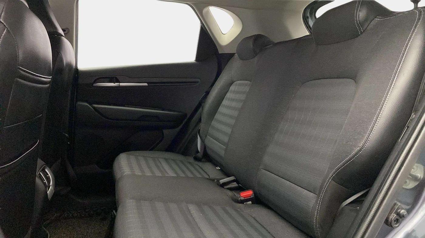 2022 KIA SONET HTK PLUS 1.0 IMT, Petrol, Manual, 6,981 km, Right Side Rear Door Cabin