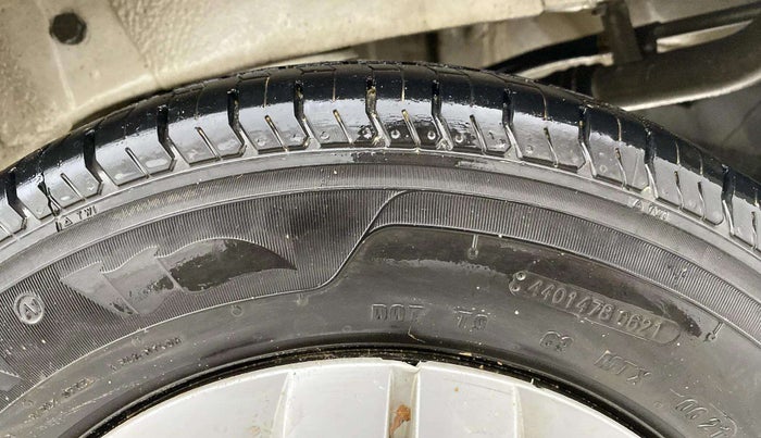 2017 Maruti Alto 800 LXI, Petrol, Manual, 78,814 km, Left Rear Tyre Tread
