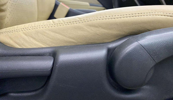 2019 Honda City 1.5L I-VTE V CVT, Petrol, Automatic, 65,810 km, Driver Side Adjustment Panel