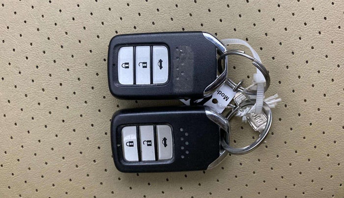 2019 Honda City 1.5L I-VTE V CVT, Petrol, Automatic, 65,810 km, Key Close Up