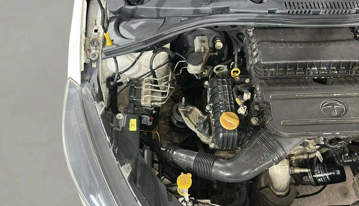 2022 Tata Tiago XT PETROL, Petrol, Manual, 44,508 km, Engine View - Right