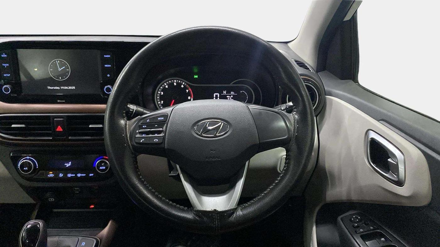 2020 Hyundai AURA SX PLUS 1.2 AMT, Petrol, Automatic, 72,200 km, Steering Wheel Close Up