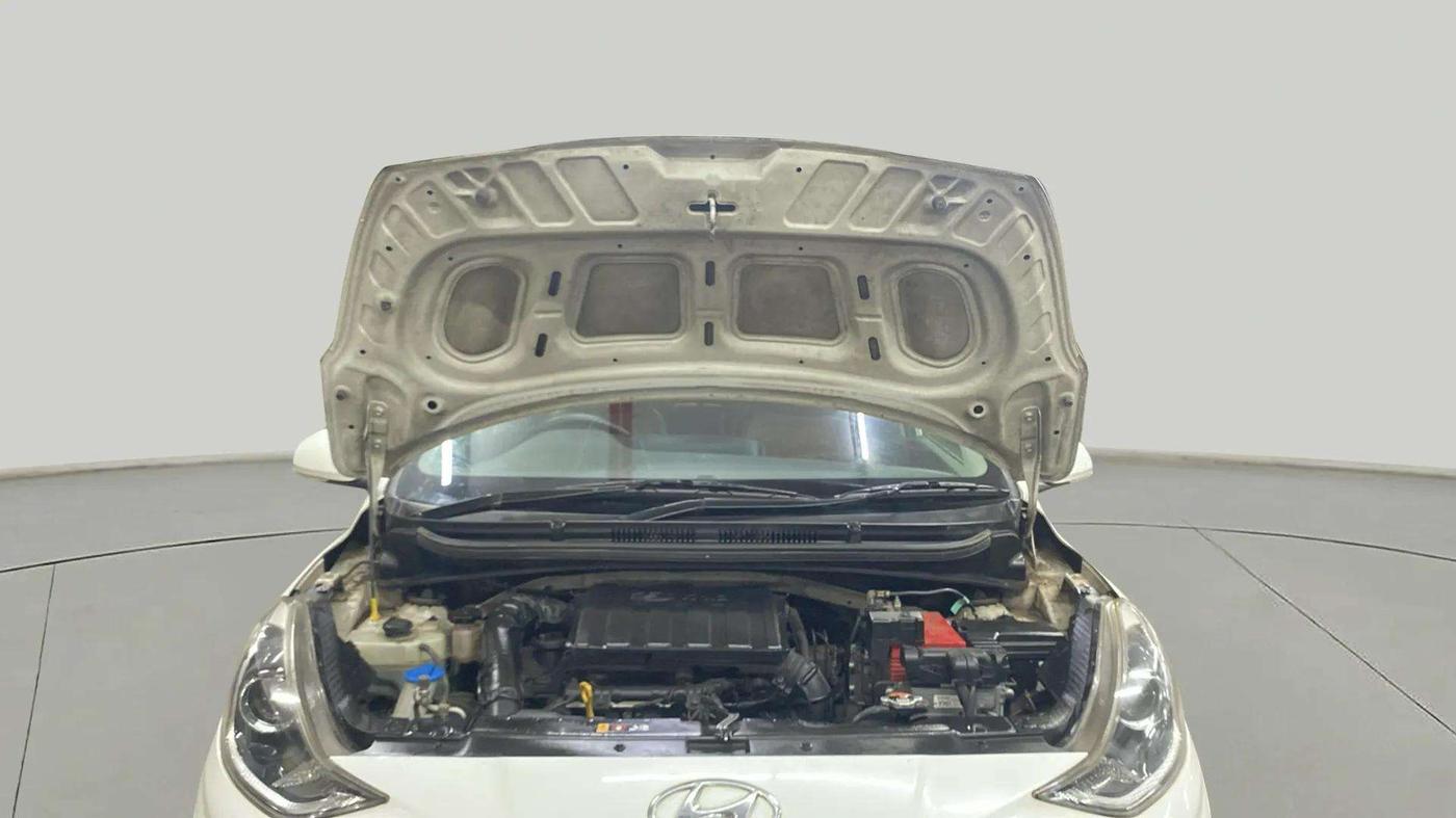 2020 Hyundai AURA SX PLUS 1.2 AMT, Petrol, Automatic, 72,200 km, Open Bonet