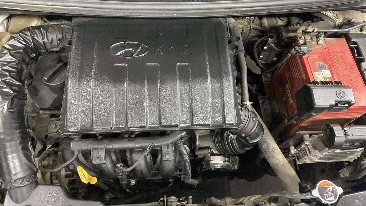 2020 Hyundai AURA SX PLUS 1.2 AMT, Petrol, Automatic, 72,200 km, Engine View