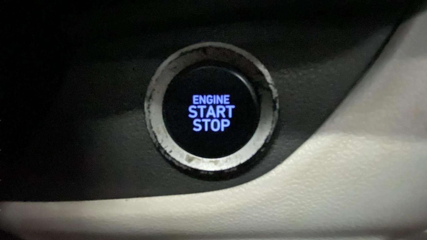 2020 Hyundai AURA SX PLUS 1.2 AMT, Petrol, Automatic, 72,200 km, Keyless Start/ Stop Button