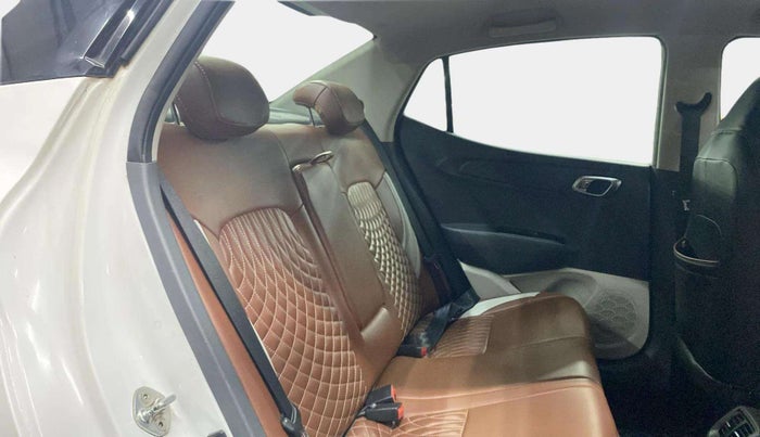 2020 Hyundai AURA SX PLUS 1.2 AMT, Petrol, Automatic, 72,147 km, Right Side Rear Door Cabin