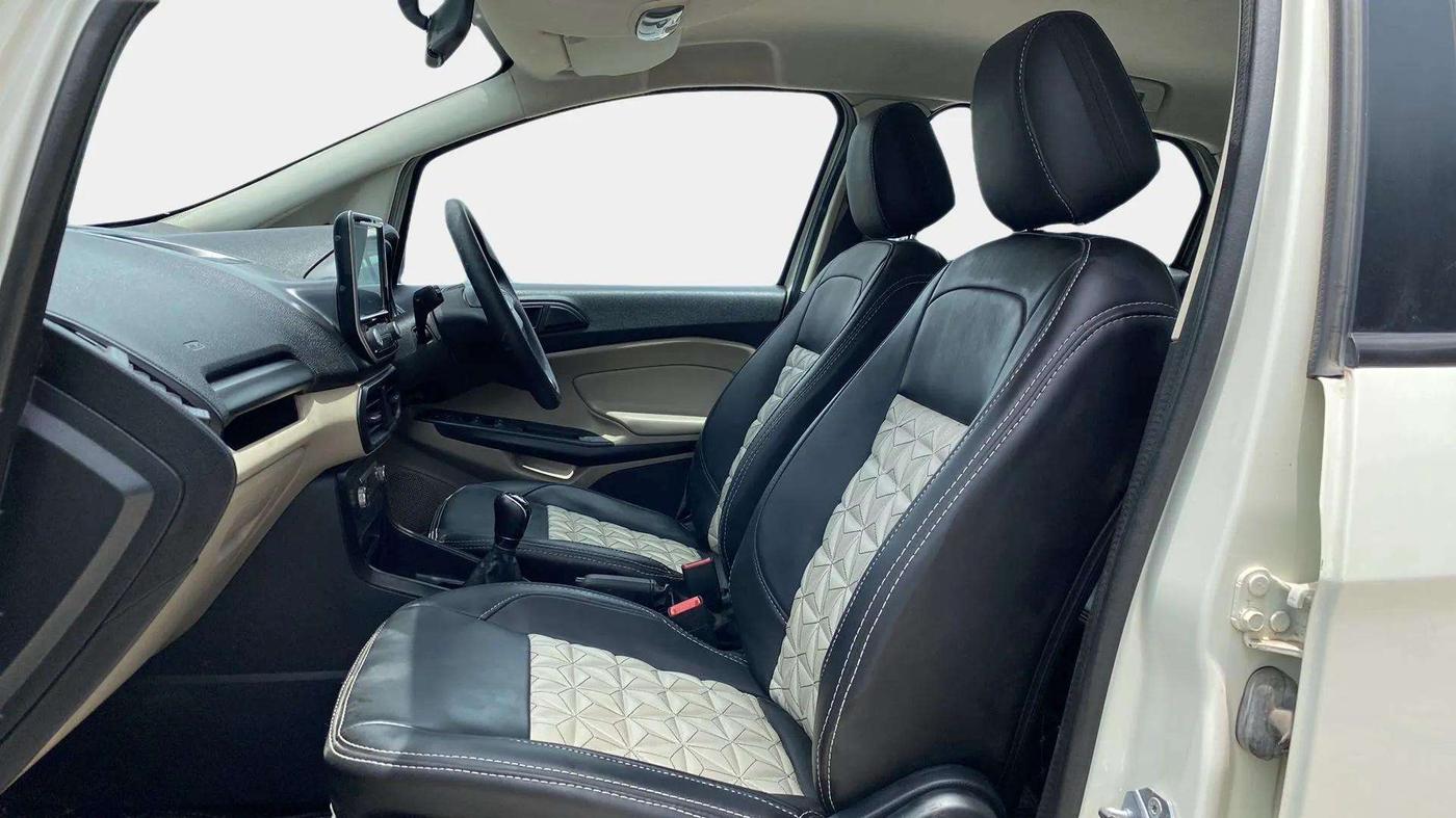2019 Ford Ecosport TREND 1.5L PETROL, CNG, Manual, 47,782 km, Right Side Front Door Cabin
