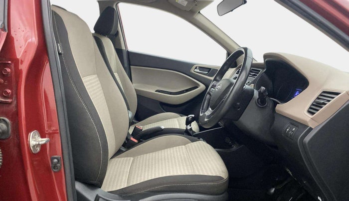 2018 Hyundai Elite i20 ASTA 1.2 (O), Petrol, Manual, 38,095 km, Right Side Front Door Cabin