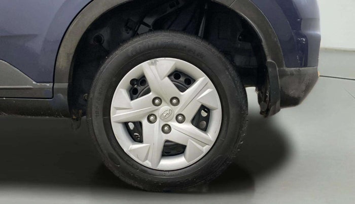 2021 Hyundai VENUE S 1.2, Petrol, Manual, 33,141 km, Left Rear Wheel