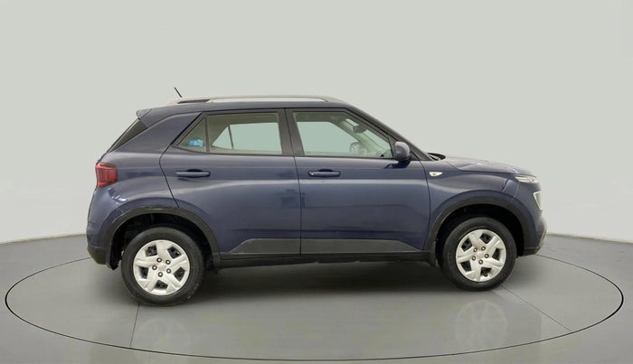 2021 Hyundai VENUE S 1.2, Petrol, Manual, 33,141 km, Right Side View