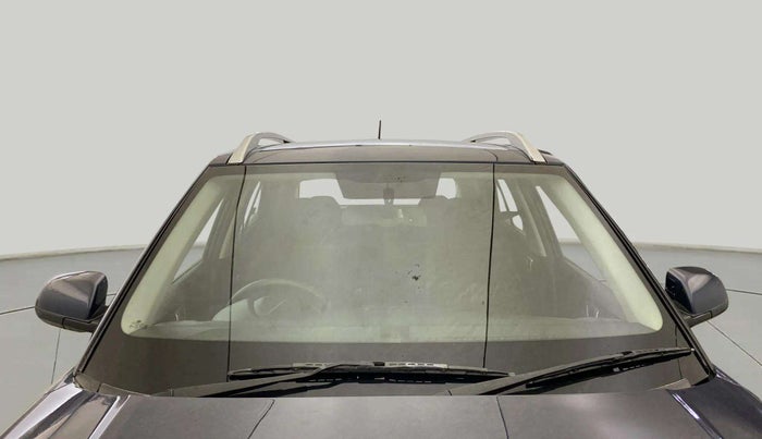 2021 Hyundai VENUE S 1.2, Petrol, Manual, 33,141 km, Front Windshield